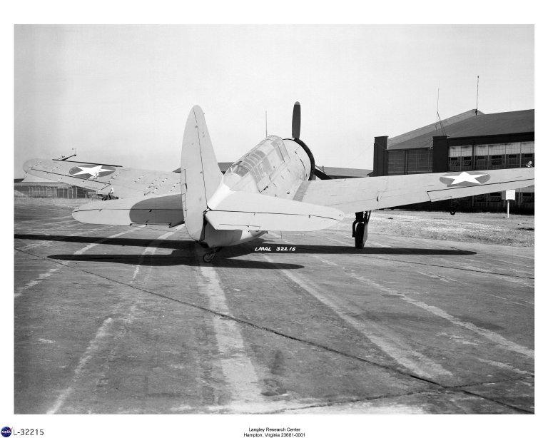 Curtiss SB2C-1 Helldiver