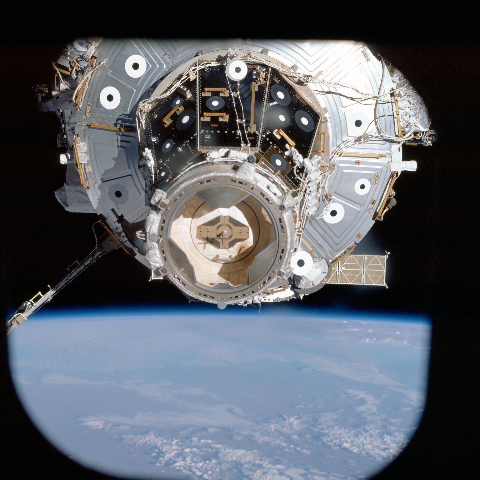 View of PMA 2 and U.S. Laboratory taken during STS-113 - Johnson Space ...